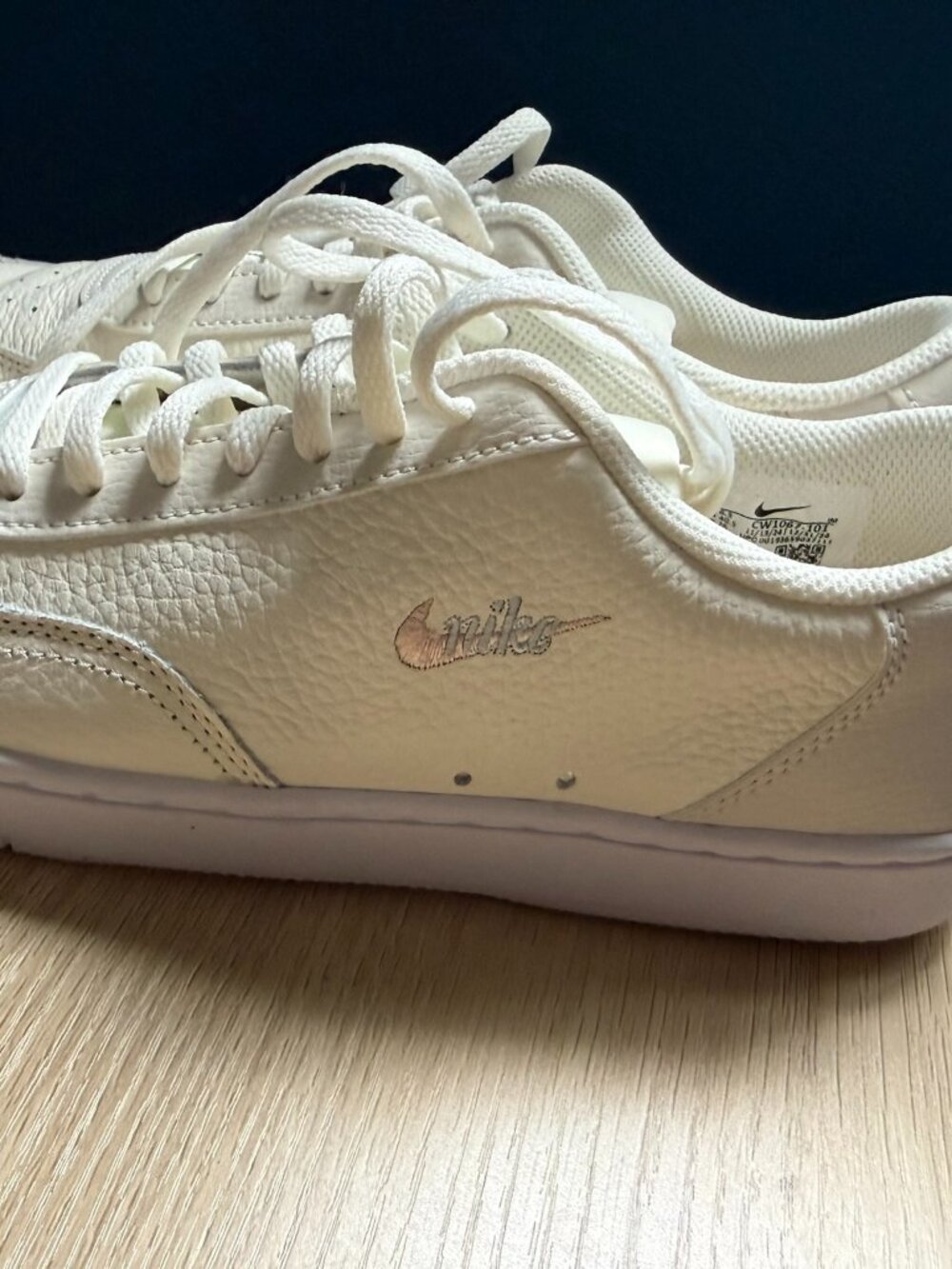 Brand New Women's Nike Court Vintage Premium - Pale Ivory/Cream - Size 9